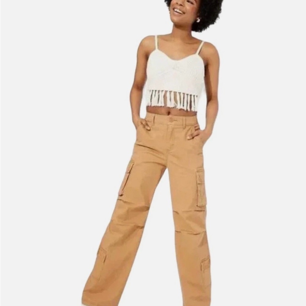 Wild Fable Tan Cargo Pants Women’s Size Small
